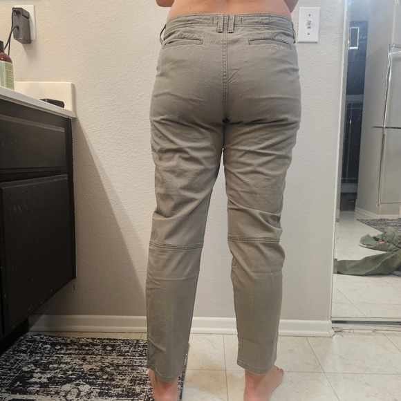 Women's Abercrombie & Fitch Womens Olive Green Canvas Tapered Ankle Pants Pocket - Picture 4 of 7